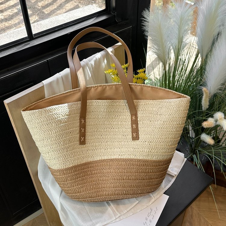 Large capacity bag for women 2024 new fashion simple holiday beach bag holiday woven shoulder tote bag wholesale