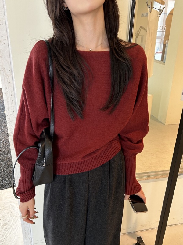 THE LEMON Korean style gentle style slanted shoulder/one-line collar lantern sleeve sweater autumn and winter temperament slim shirt for women