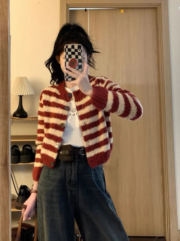 2024 Spring New French New Year Red Striped Soft Waxy Sweater Knitted Cardigan Jacket Women's Top