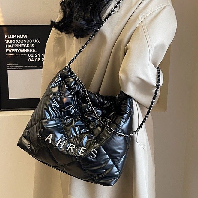 Xiaoxiangfeng Mini Garbage Bag Bag Diamond Pearl Chain Bag Genuine Leather 22bag Tote Bag Shoulder Crossbody Bag