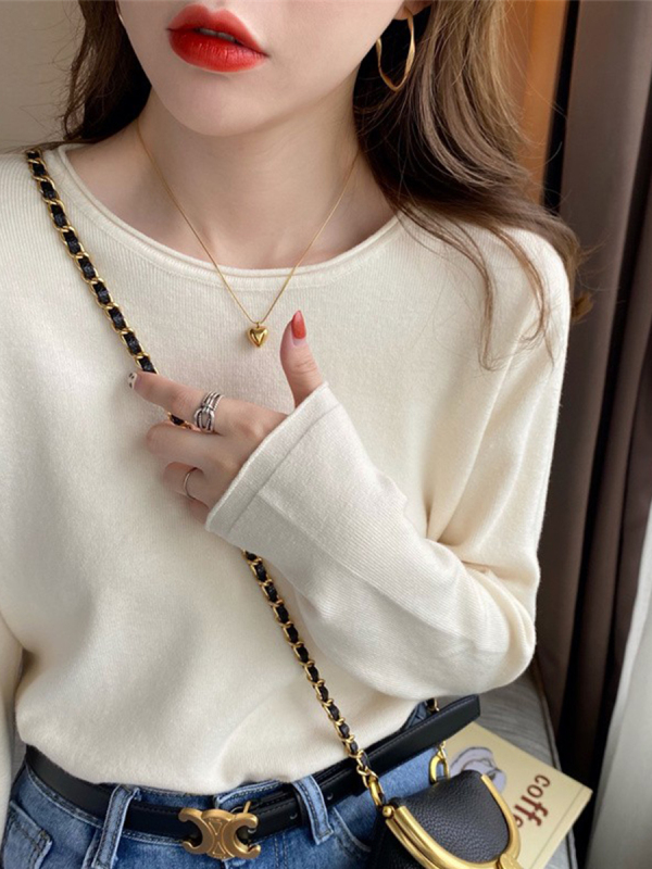 White bottoming shirt for women with spring and autumn fragrance style 2024 new long-sleeved round neck top autumn and winter sweater sweater