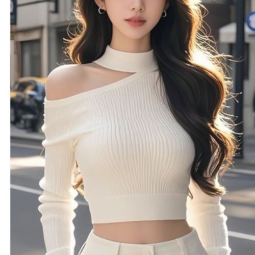 White halterneck sweater for women, new autumn and winter long-sleeved short off-shoulder top with base layer sweater