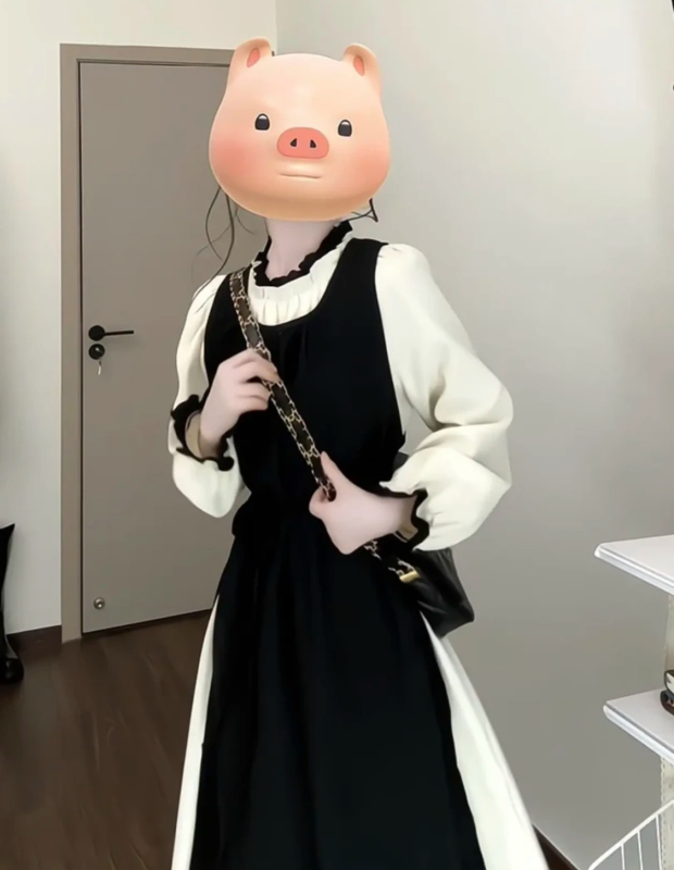 Fungus edge age-reducing two-piece dress 2024 autumn and winter new Japanese style sweet loose flesh-covering vest mid-length skirt