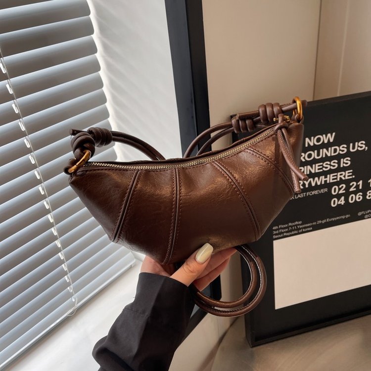 Niche design simple croissant bag new spring and summer texture croissant bag personality trendy crossbody bag women's dumpling bag