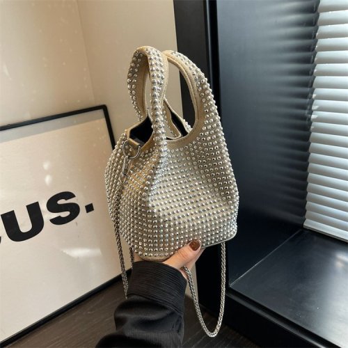 This year's popular niche design full diamond bag 2024 new women's bag summer versatile chain messenger bag bucket bag