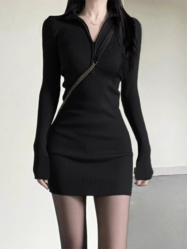 Fashionable design, slim fit and hip-hugging bottoming skirt