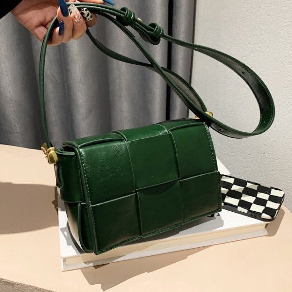 Retro bag women's bag new fashion ins personality style woven shoulder crossbody bag texture small square bag