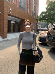 Slim-fitting inner long-sleeved T-shirt for women in autumn Korean style ins temperament bottoming shirt hot girl short top