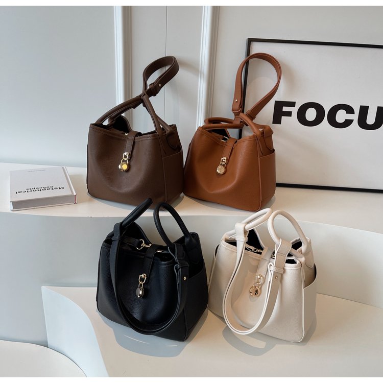 Autumn and winter retro niche bags, new women's bags, popular versatile crossbody bags, fashionable shoulder bucket bags