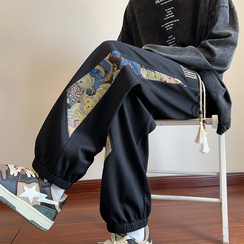 Spring new model, interior large size pineapple check Chinese style bear sweatpants