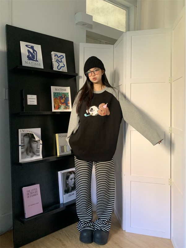 Internet celebrity ins style pajamas for women 2025 spring and autumn new cartoon home clothes official