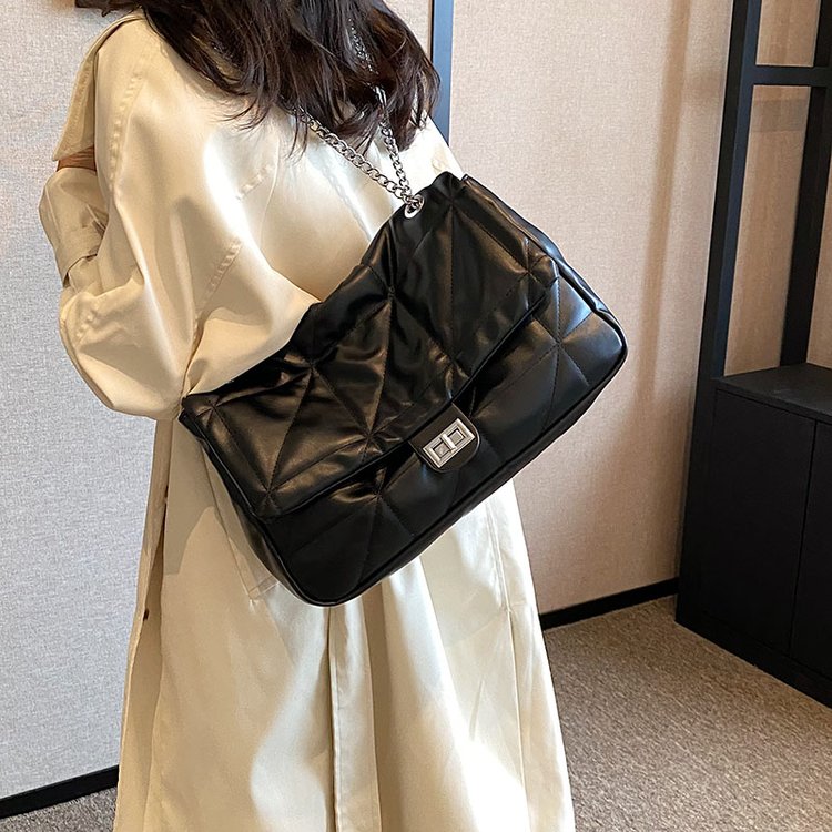 Tote bag large capacity commuter bag women's fashion rhombus casual chain bag advanced simple single shoulder crossbody bag