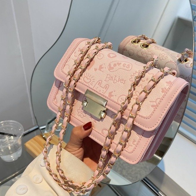 This year's popular small square bag for women, the new super hot embossed shoulder bag, versatile fashion chain crossbody bag