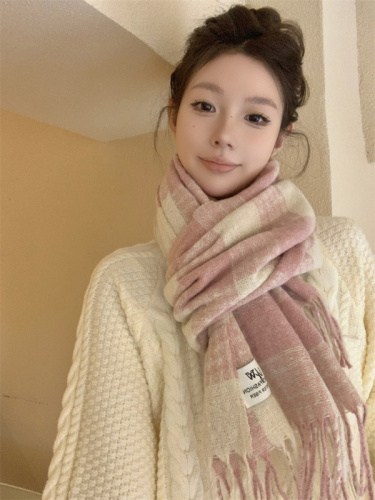 Korean style simple plaid scarf for women autumn and winter warm scarf New Year gift shawl