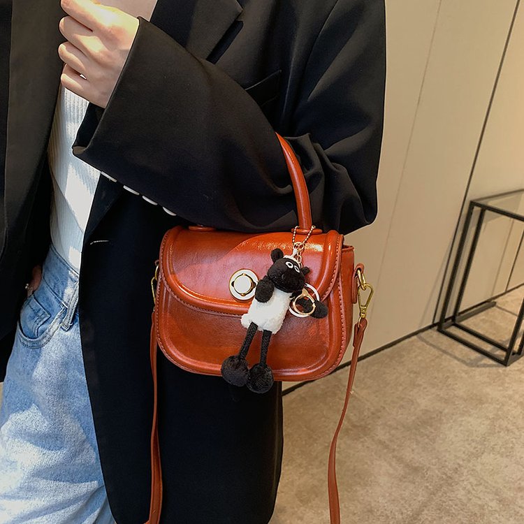 High-end retro small bag 2022 autumn and winter new women's bag popular versatile crossbody bag super popular handheld small square bag