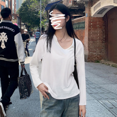Early autumn popular simple solid color U-neck long-sleeved T-shirt for women 2024 spring and autumn loose slimming bottoming shirt lazy style top