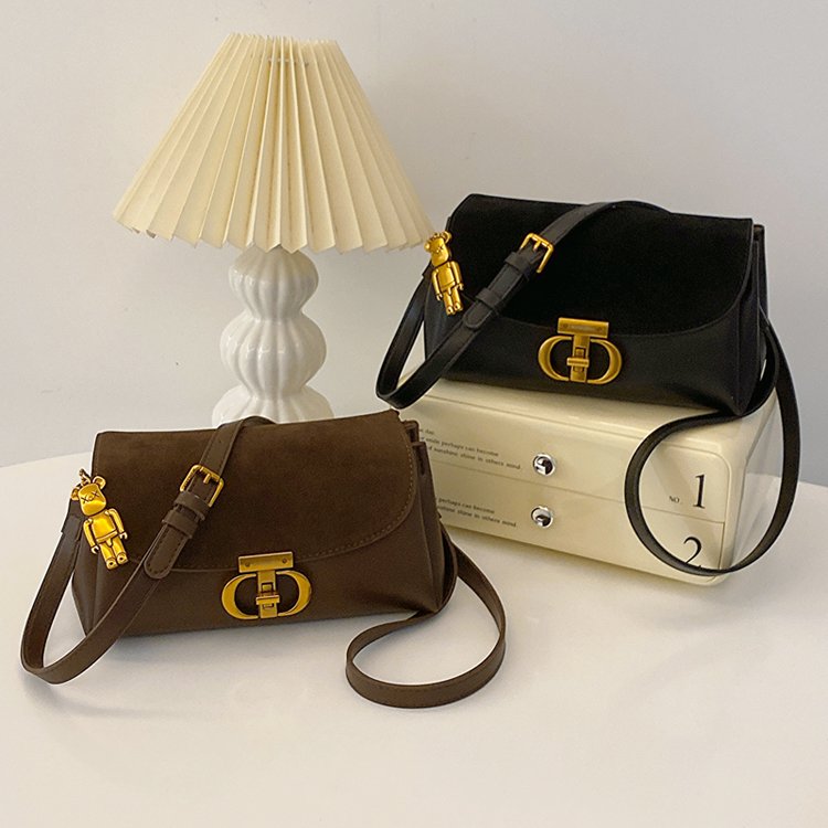 Women's new style super popular soft leather shoulder bag high-quality niche INS shoulder bag women's high-end and exquisite
