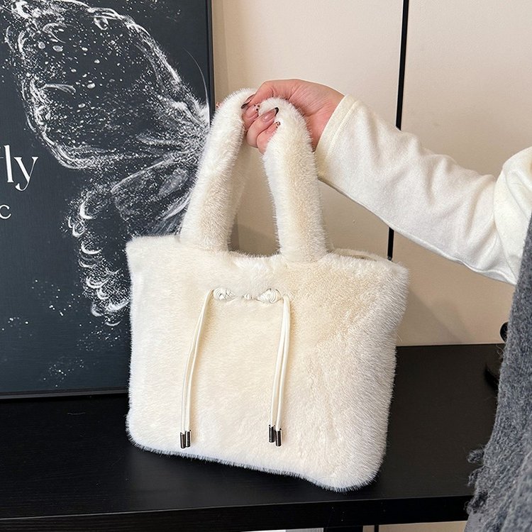 2024 Douyin popular imitation mink plush handbag, cute national style handbag, fashionable fluffy plush bag