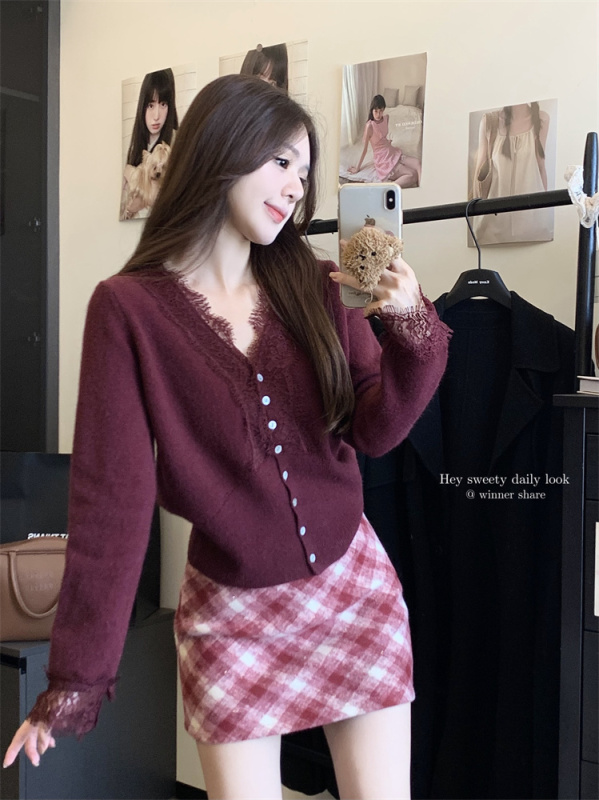 Autumn and winter pure lust sexy patchwork lace V-neck long-sleeved knitted cardigan top