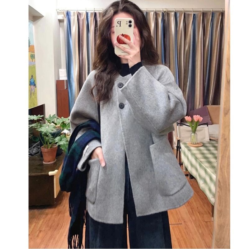 Hepburn-style gray woolen coat for women in autumn and winter, high-end, super good-looking, small coat blazer