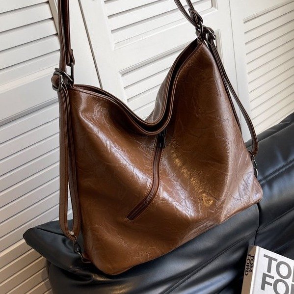 Women's Bag 2024 Summer New Soft Surface European and American Retro Style Variety of Carrying Methods Portable Single Shoulder Backpack Large Tote Bag