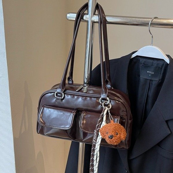 2024 niche high-end Boston bag women's retro fashion single shoulder armpit bag large capacity commuter bag