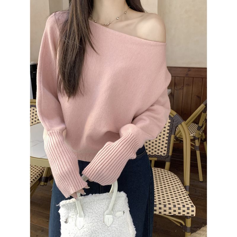 Autumn and winter Korean style one-line off-shoulder lantern sleeve Andy velvet sweater bottoming long-sleeved sweater