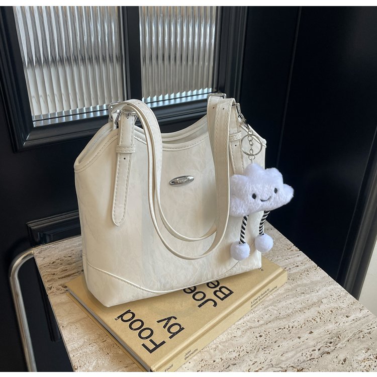 This year's popular bags for women 2024 summer new fashion high-end portable shoulder bag niche underarm tote bag