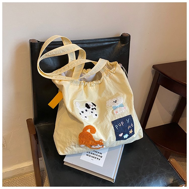 Cute embroidery versatile literary shoulder bag tote bag women's lazy style large capacity commuter shoulder bag
