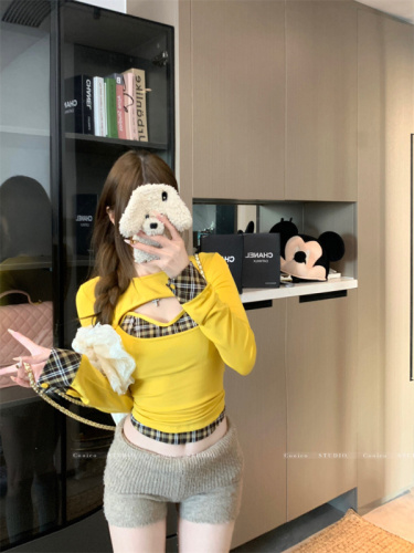 Pure desire fake two-piece plaid velvet T-shirt for women autumn and winter with chest pad hollow bottoming shirt short top