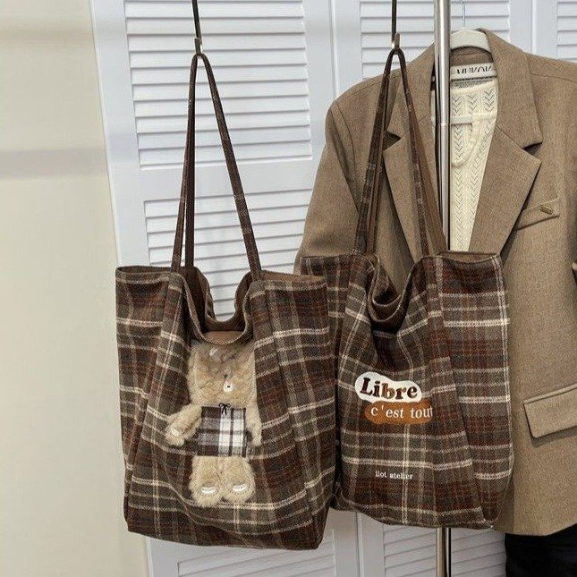 Women's high-end autumn and winter bags underarm bags 2024 new large-capacity woolen plaid bucket bag shoulder bag