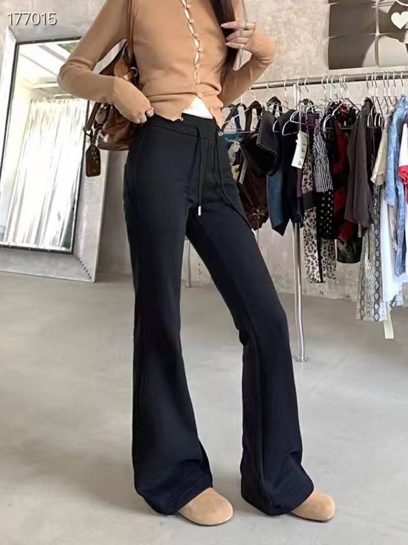Everyone has a pair of super good-fitting velvet micro-flared pants
