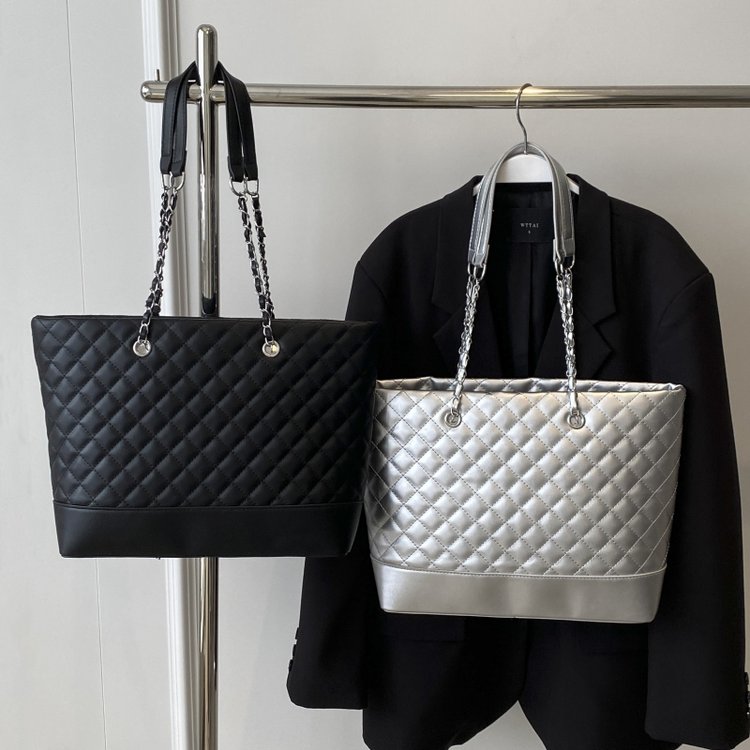 High-end rhombus chain tote bag for women 2024 new large-capacity fashionable casual commuting shoulder armpit bag