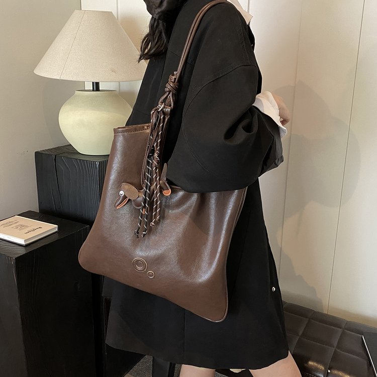 Foreign trade simple and versatile work and commuting bag women's large capacity 2024 new autumn and winter single shoulder shopping bag tote bag