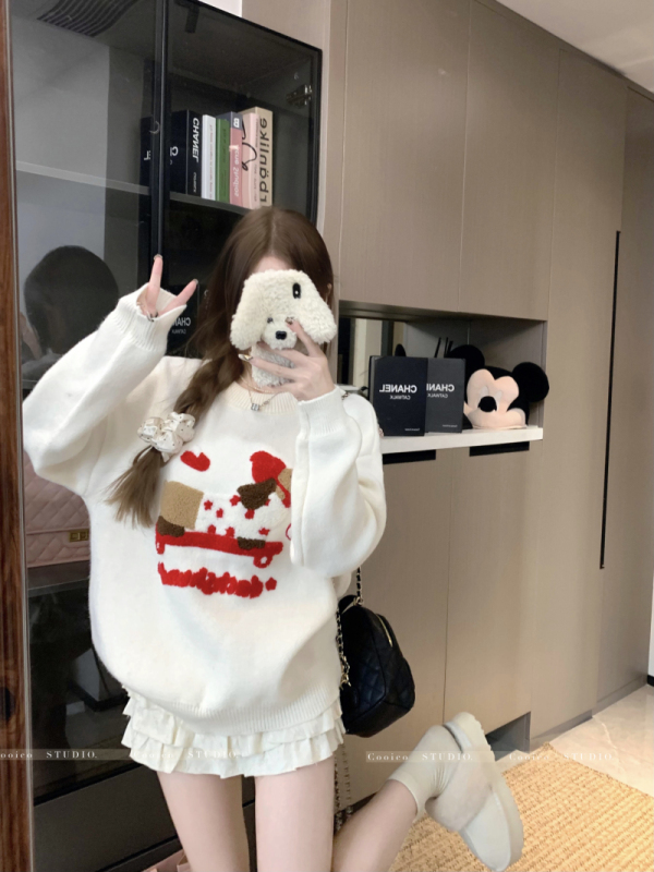 Plus size women's autumn and winter new Korean style heavy industry towel embroidered dachshund dog round neck loose slimming sweet sweater
