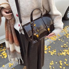 Cross-border retro high-end handheld small bag women's bag 2024 new simple small square bag versatile shoulder crossbody bag