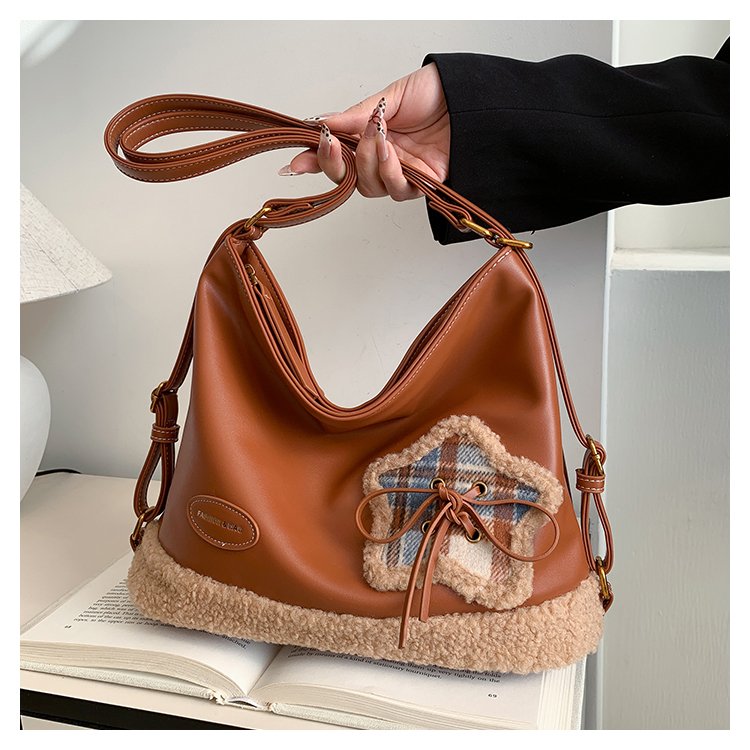 This year's popular winter Korean retro fashion splicing one-shoulder tote bag women's casual lightweight crossbody backpack
