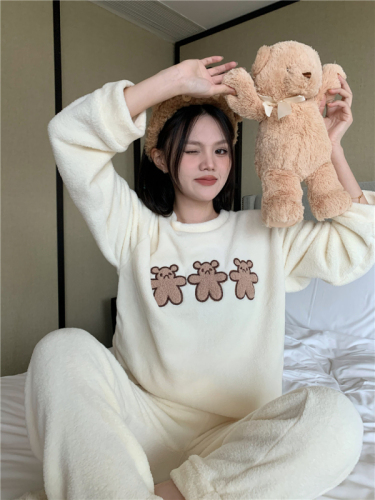New cute bear embroidered coral velvet home clothes thickened and velvet warm pajamas set