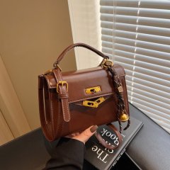 Wholesale winter retro portable small square bag for women 2024 new fashion simple Kelly bag versatile crossbody bag