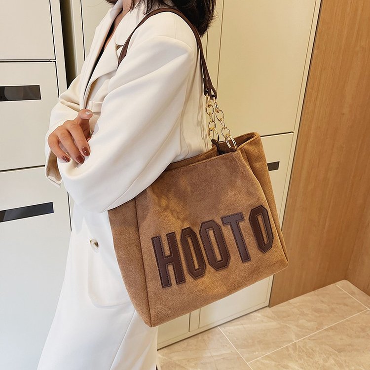 Foreign trade women's bag wholesale 2024 new frosted tote bag letter contrast simple handbag versatile shoulder bag for women