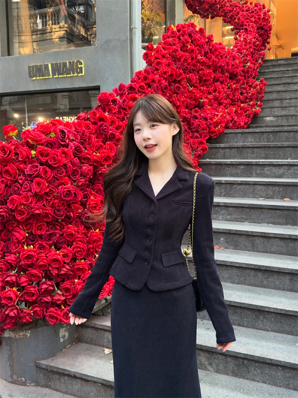 Small fragrance suit, fashionable and high-end, plus velvet, suit jacket, temperament, hot girl long skirt