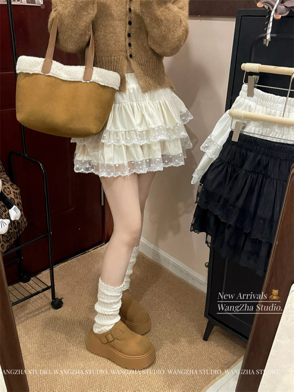 New autumn and winter sweet style lace splicing versatile velvet cake skirt short skirt