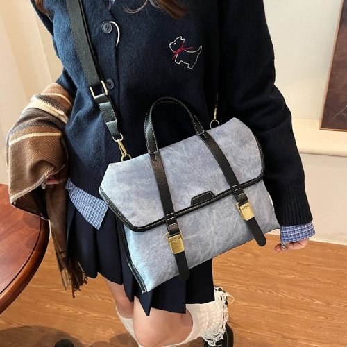 Retro College Style Backpack Women's 2024 New Winter Fashion School Bag Versatile Casual Travel Small Backpack