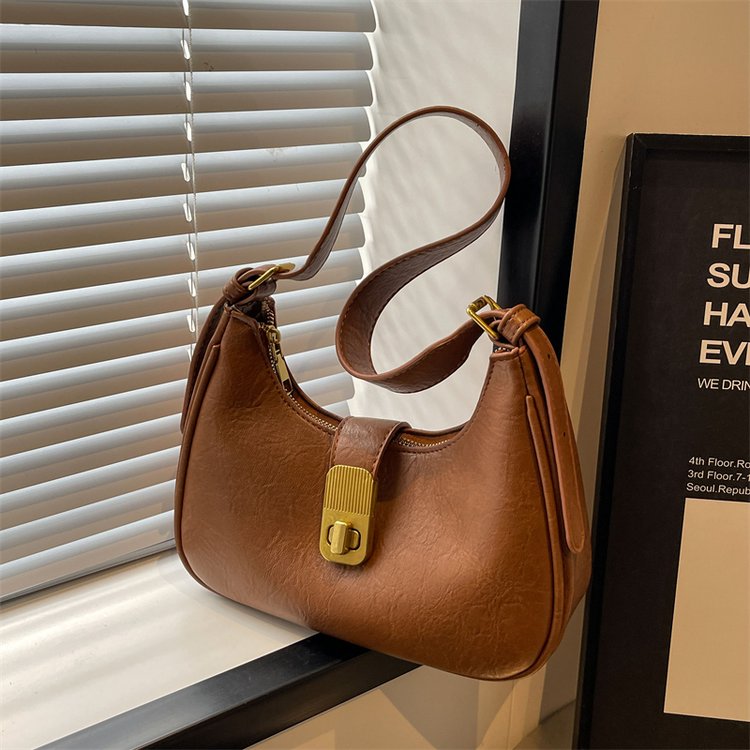 High-end pleated bag women's new autumn and winter fashion armpit bag niche retro commuting versatile crossbody bag
