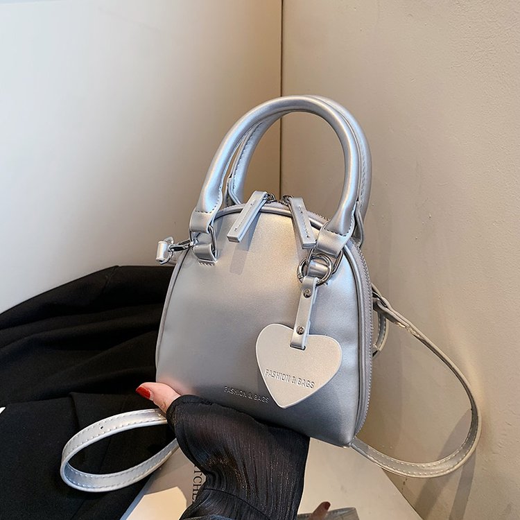 Rourou Chen Whiterm Korean niche design women's bag new cute portable shell bag single shoulder crossbody bag