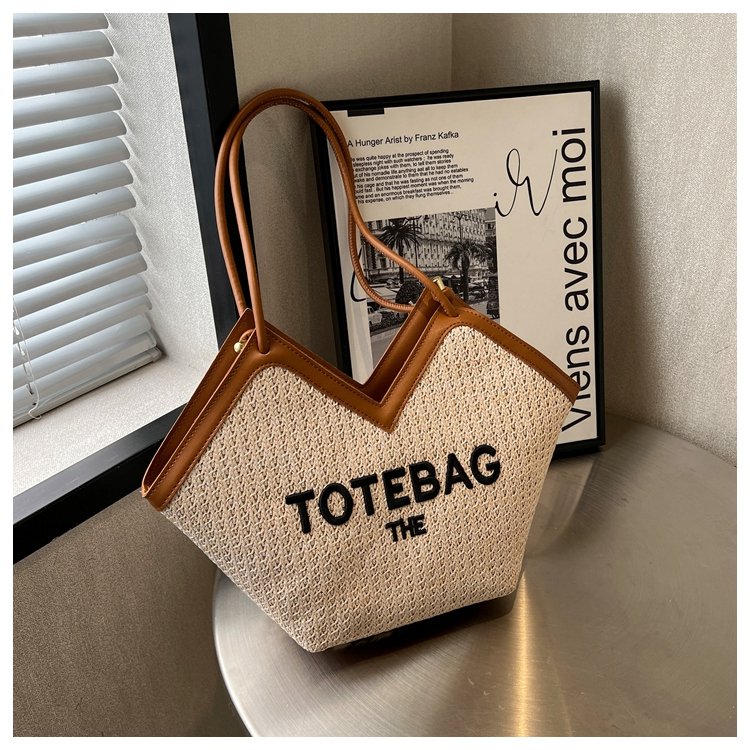 Bags for women autumn new fashion casual large capacity niche fashion shoulder bag tote bag simple armpit