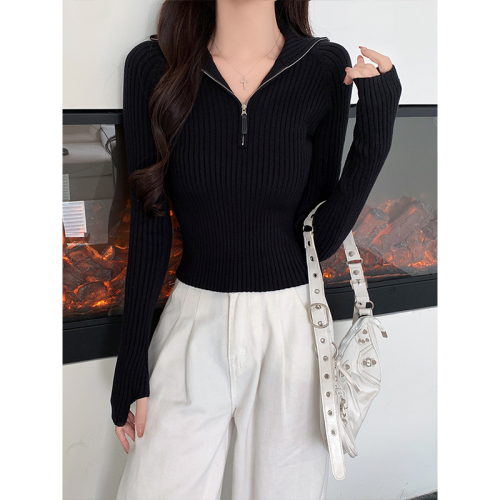 Half open collar stand collar pit striped sweater slim fit short pinch waist sweater