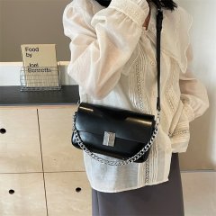 Women's bags, high-end niche chain handbags, new simple small square bags, versatile shoulder crossbody bags