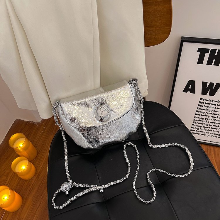 Retro design niche ins bag women's chain Korean small shoulder bag versatile 2024 spring and summer new crossbody bag