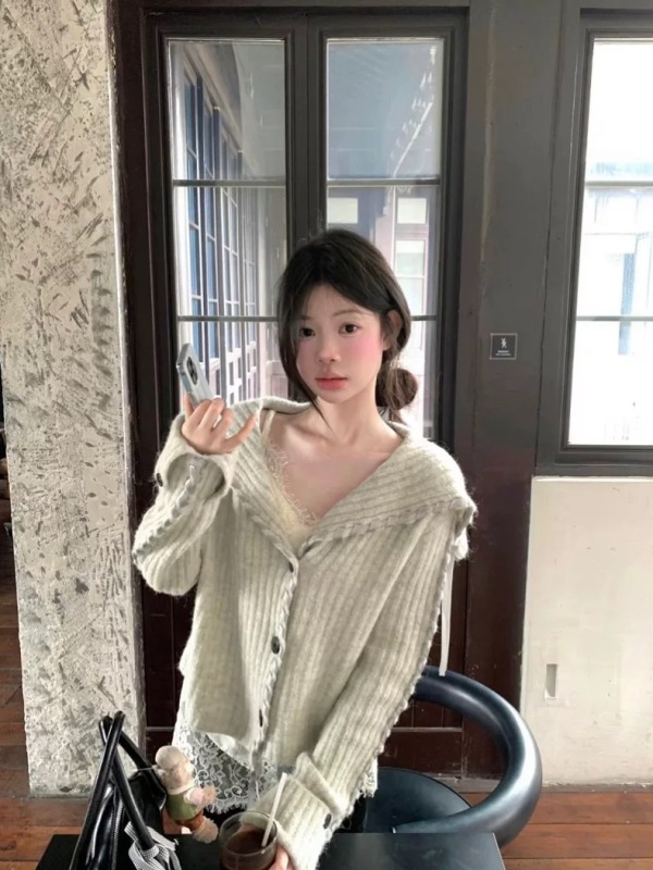 Large lapel sweater coat for women in autumn and winter long-sleeved knitted cardigan single-breasted loose lazy style top